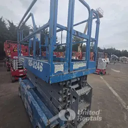 2018 Genie GS-3246 Scissor Lift