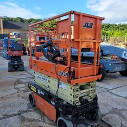 2017 JLG 1932R Scissor Lift