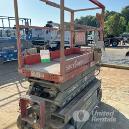 2018 Skyjack SJIII3219 Scissor Lift