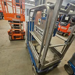 2018 Genie GR-20 Self-Propelled One-Person Lift
