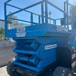 2017 Genie GS-4390 RT Rough Terrain Scissor Lift