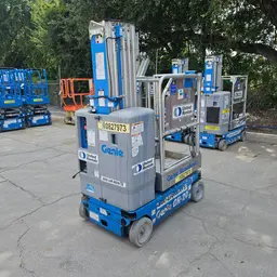 2018 Genie GR-20 Self-Propelled One-Person Lift