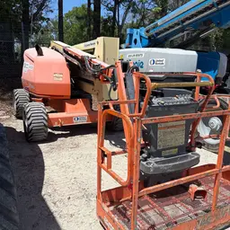 2017 JLG 450AJ Articulating Boom Lift