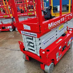 2021 MEC MICRO 19 Scissor Lift