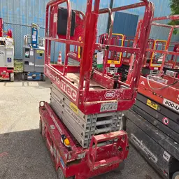 2018 MEC MICRO 19 Scissor Lift