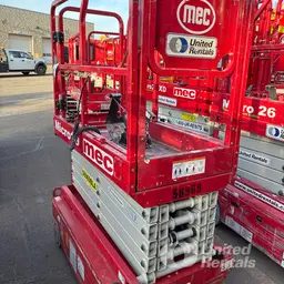 2018 MEC MICRO 19 Scissor Lift
