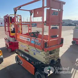 2020 JLG ES1932 Scissor Lift