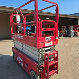 2017 MEC 2632SE Scissor Lift