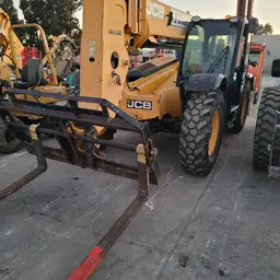 2017 JCB 507-42 Forklift