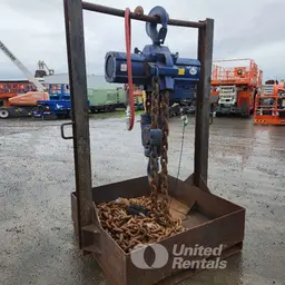 2015 JD NEUHAUS PROFI 30T Hoist