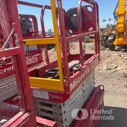 2018 MEC MICRO 19 Scissor Lift