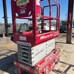 2018 MEC MICRO 19 Scissor Lift