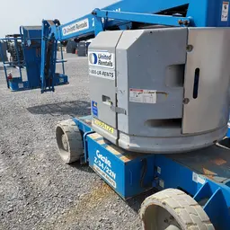 2015 Genie Z-34/22N Articulating Boom Lift