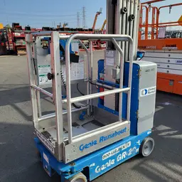 2018 Genie GR-20 Self-Propelled One-Person Lift