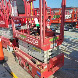2019 MEC 1330SE Scissor Lift