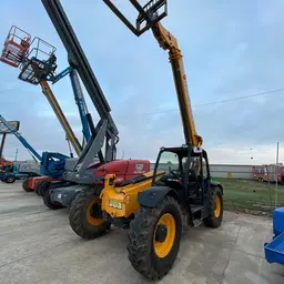2017 JCB 507-42 Forklift