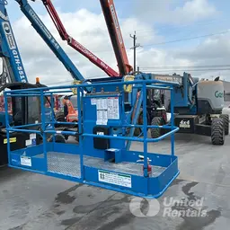 2018 Genie Z-62/40J Articulating Boom Lift