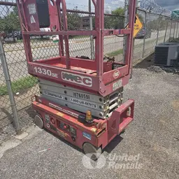 2018 MEC 1330SE Scissor Lift