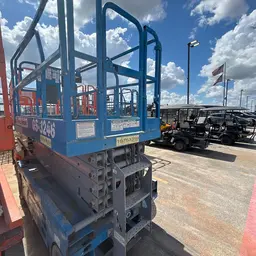 2018 Genie GS-3246 Scissor Lift