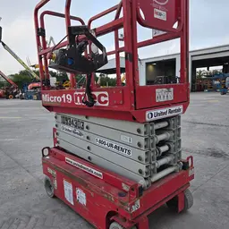2019 MEC MICRO 19 Scissor Lift