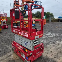 2019 MEC MICRO 19 Scissor Lift