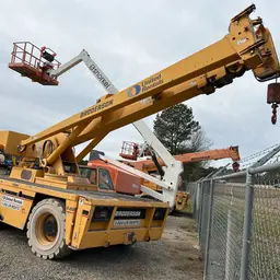 2012 Broderson IC-250-3C