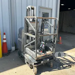 2018 JLG 20MVL Self-Propelled One-Person Lift