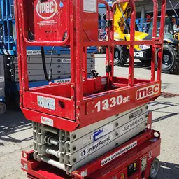 2017 MEC 1330SE Scissor Lift