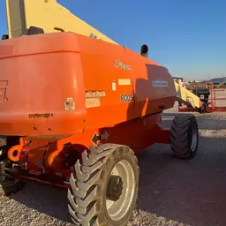 2018 JLG 800S Boom Lift
