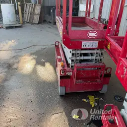 2018 MEC 1330SE Scissor Lift