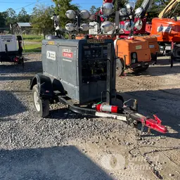 2020 Lincoln Electric DUAL MAVERICK Welder
