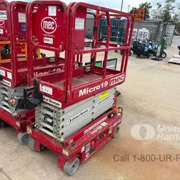 2018 MEC MICRO 19 Scissor Lift