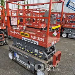2017 Skyjack SJIII3219 Scissor Lift