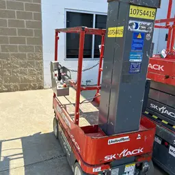 2018 Skyjack SJ16 Self-Propelled One-Person Lift