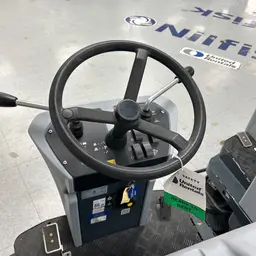 2022 Clarke SW4000 49 Sweeper