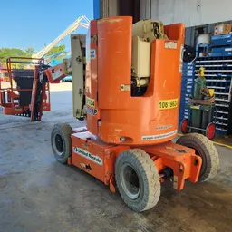 2017 JLG E300AJP Articulating Boom Lift