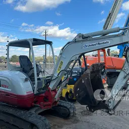 2022 Takeuchi TB235-2R Mini Excavator