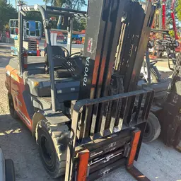 2021 Toyota 8FD45U Warehouse Forklift