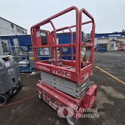2017 MEC 1330SE Scissor Lift