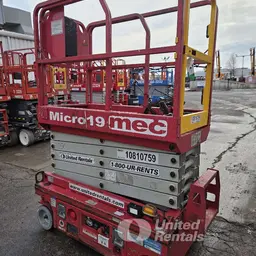 2018 MEC MICRO 19 Scissor Lift