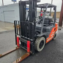2019 Toyota 8FGU25 Warehouse Forklift