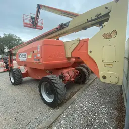 2016 JLG 800AJ Articulating Boom Lift