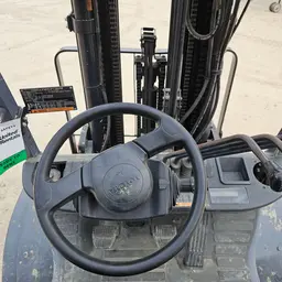 2018 Toyota 8FGU30 Warehouse Forklift