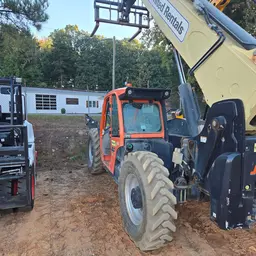 2019 JLG 1055 Forklift