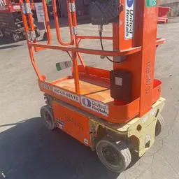 2018 JLG 1230ES Self-Propelled One-Person Lift